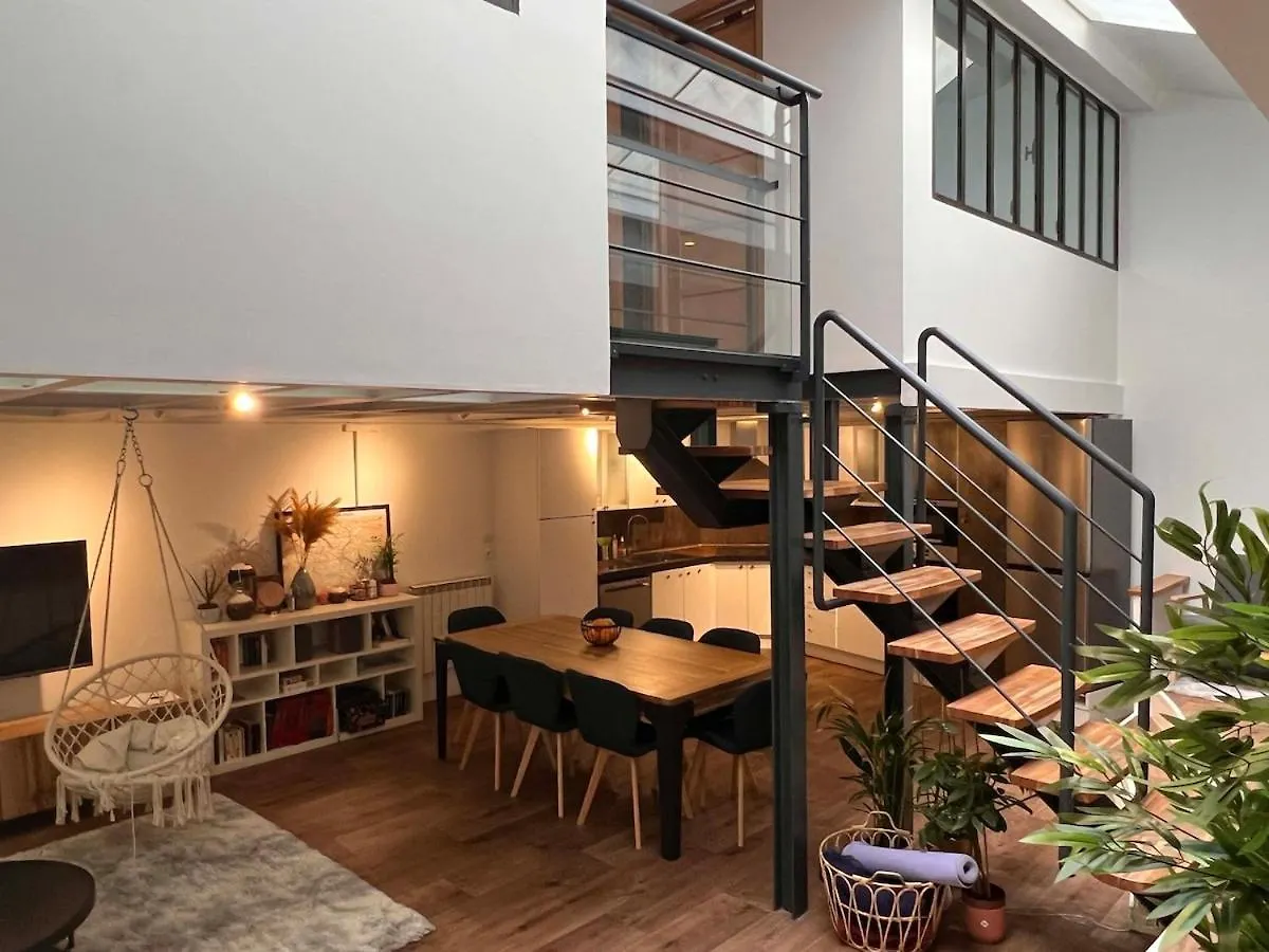 Apartament Parisian Loft 120 M2 - Stylish - Paris 10Th Francja
