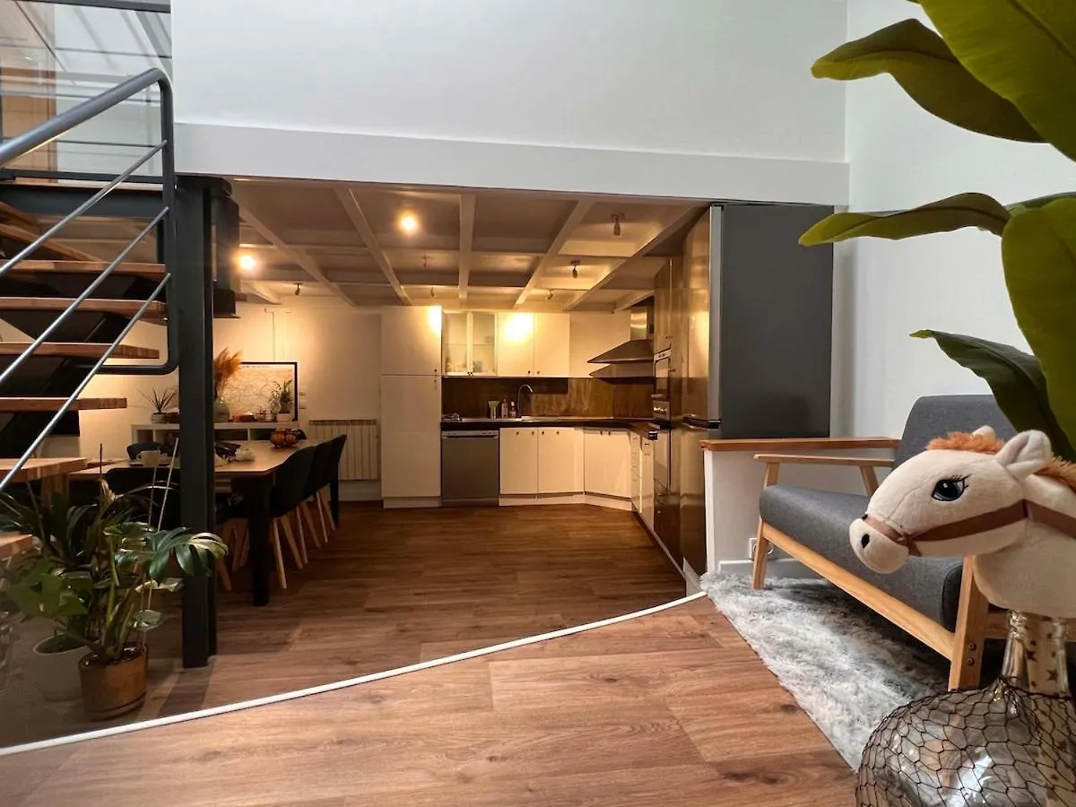 Apartament Parisian Loft 120 M2 - Stylish - Paris 10Th 0*,